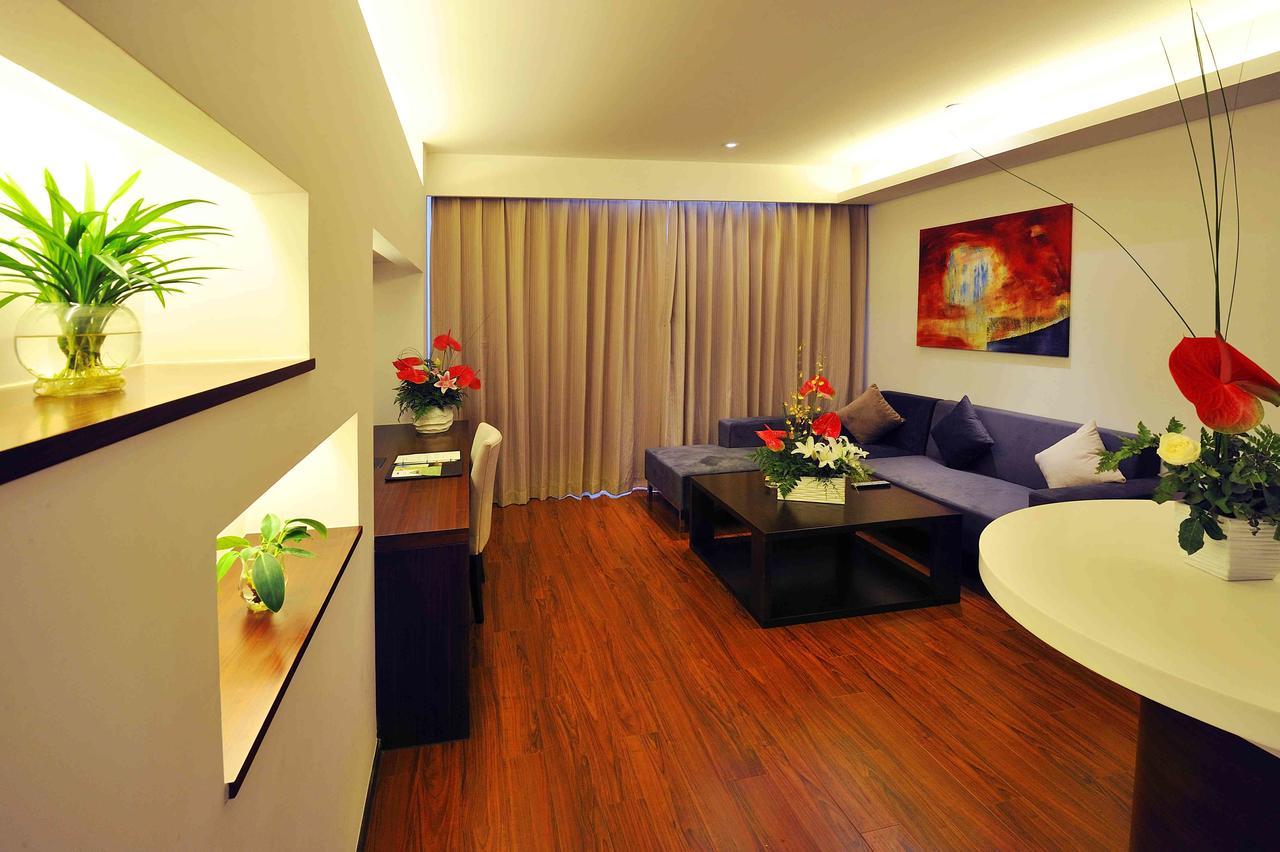 Wisdom Hotel Shanghai Bagian luar foto