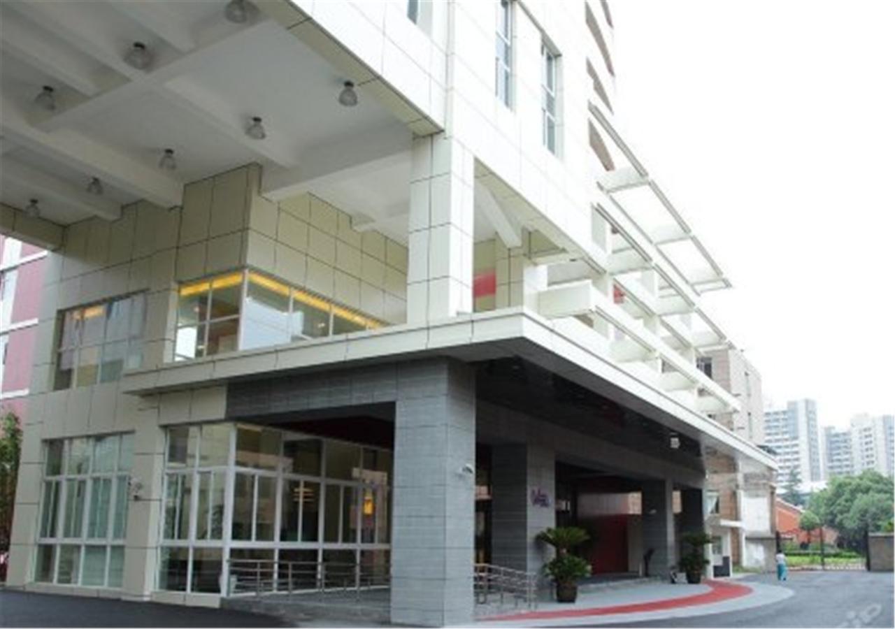 Wisdom Hotel Shanghai Bagian luar foto